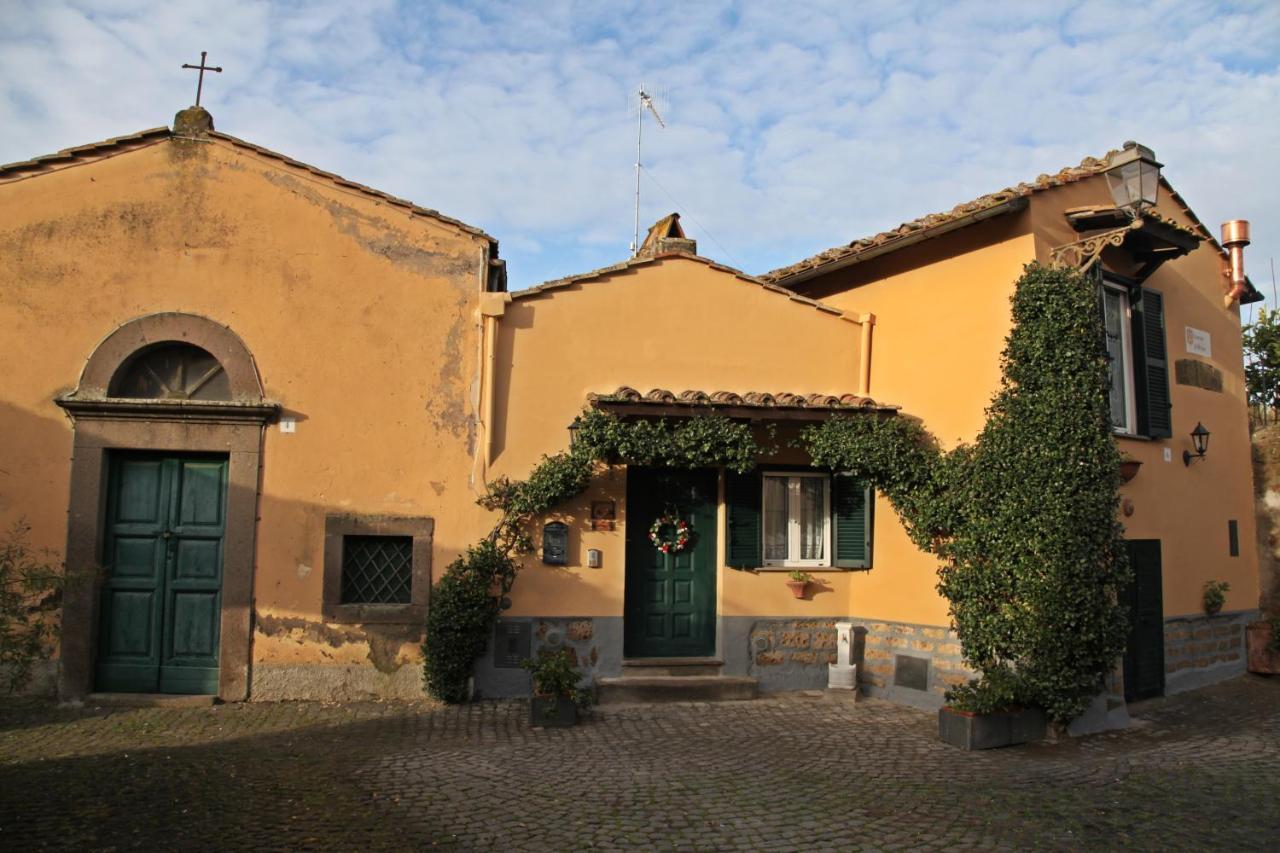 Casa Vacanze Nives Tuscania Kültér fotó
