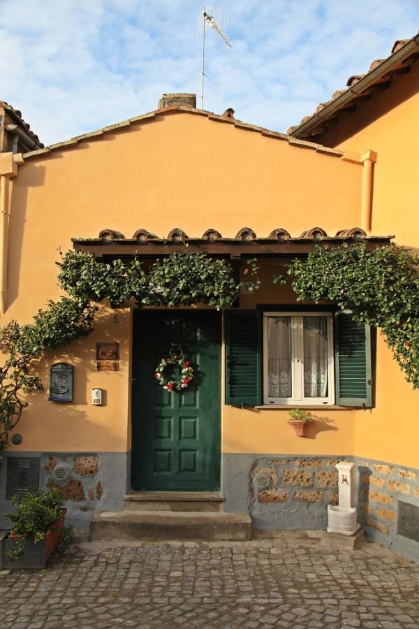 Casa Vacanze Nives Tuscania Kültér fotó