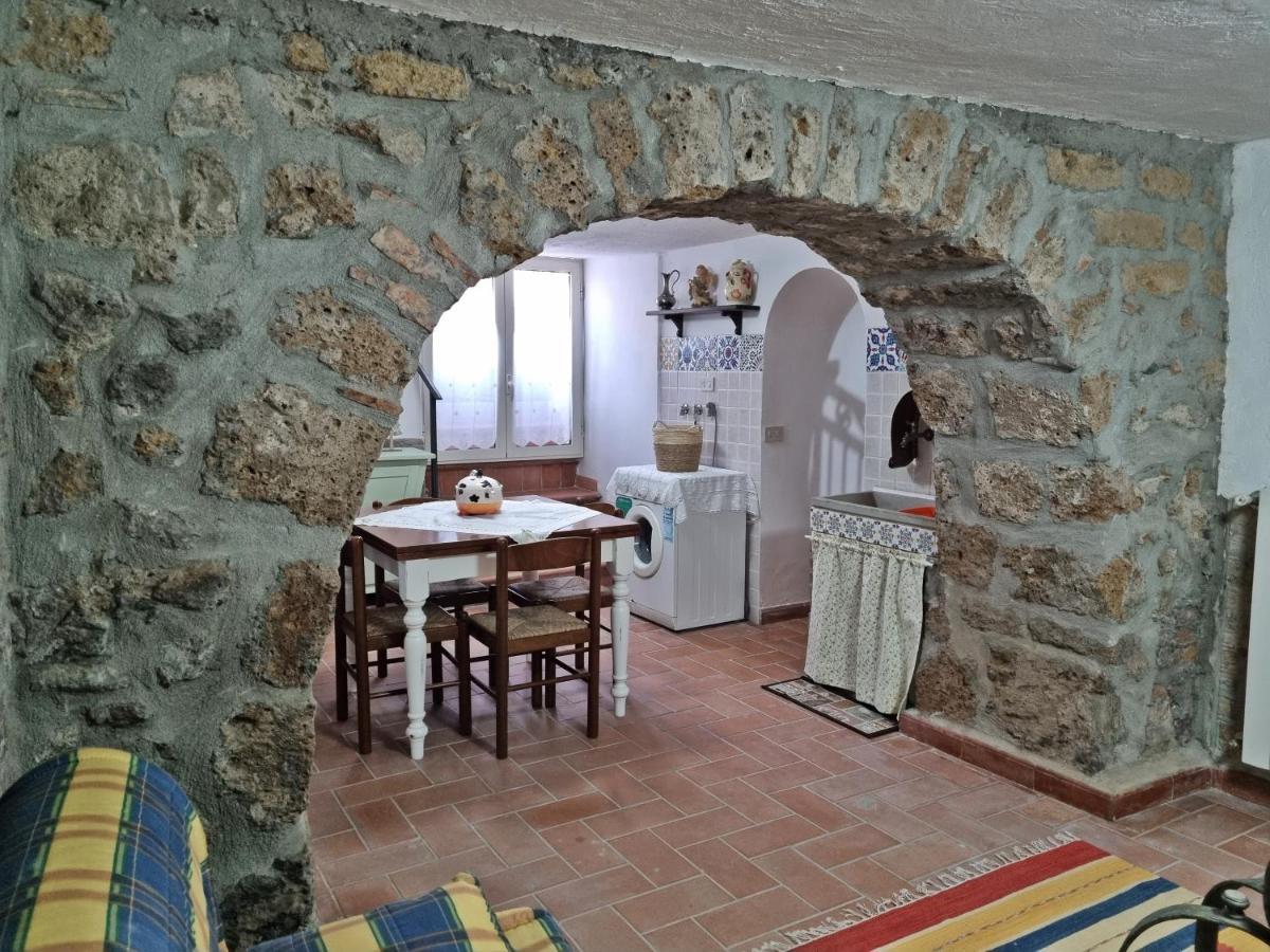 Casa Vacanze Nives Tuscania Kültér fotó