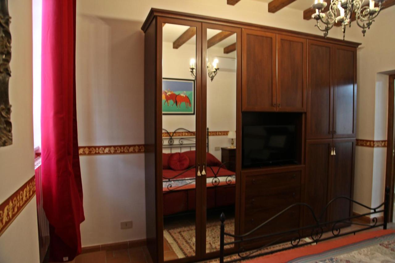 Casa Vacanze Nives Tuscania Kültér fotó