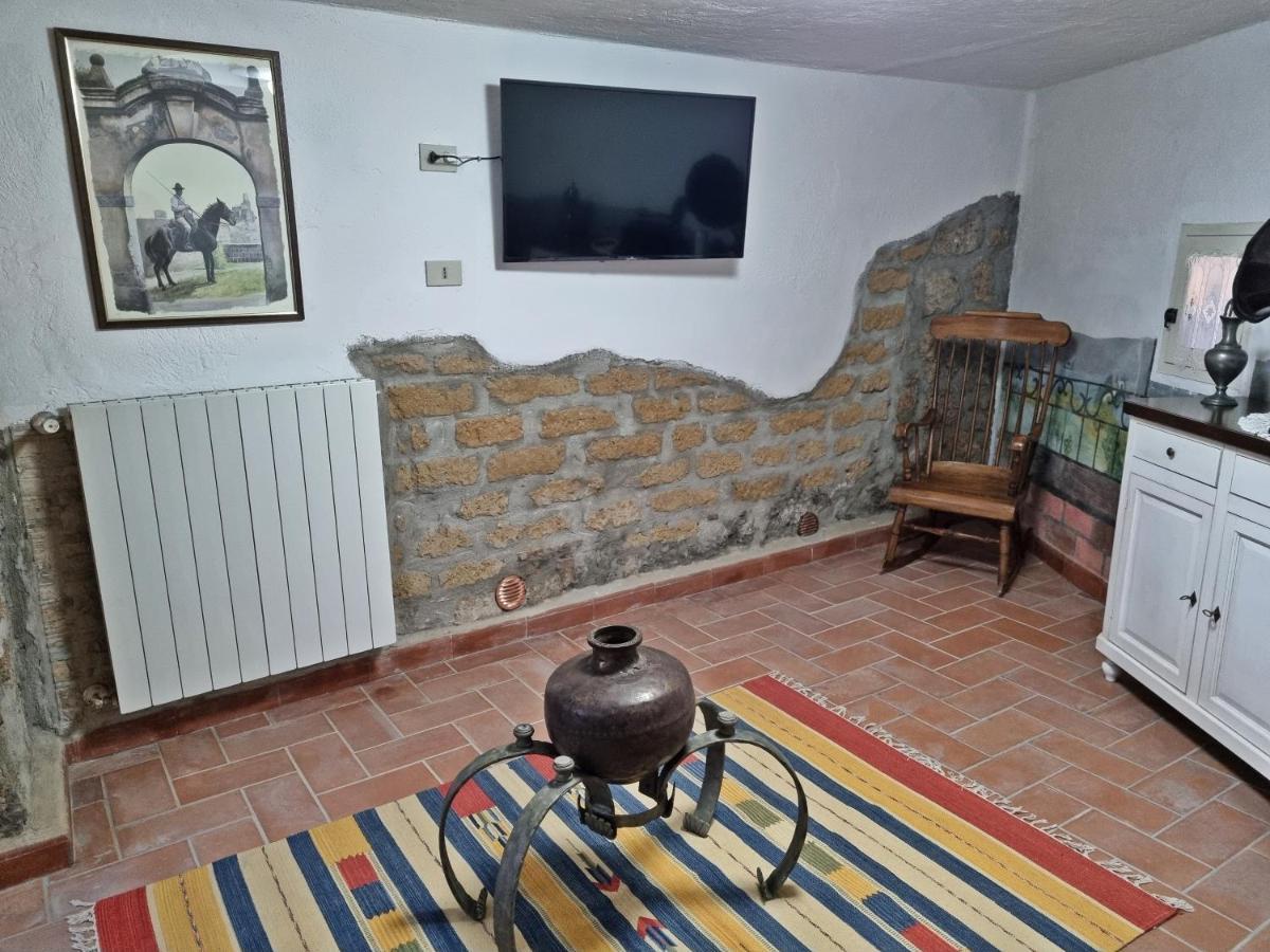 Casa Vacanze Nives Tuscania Kültér fotó