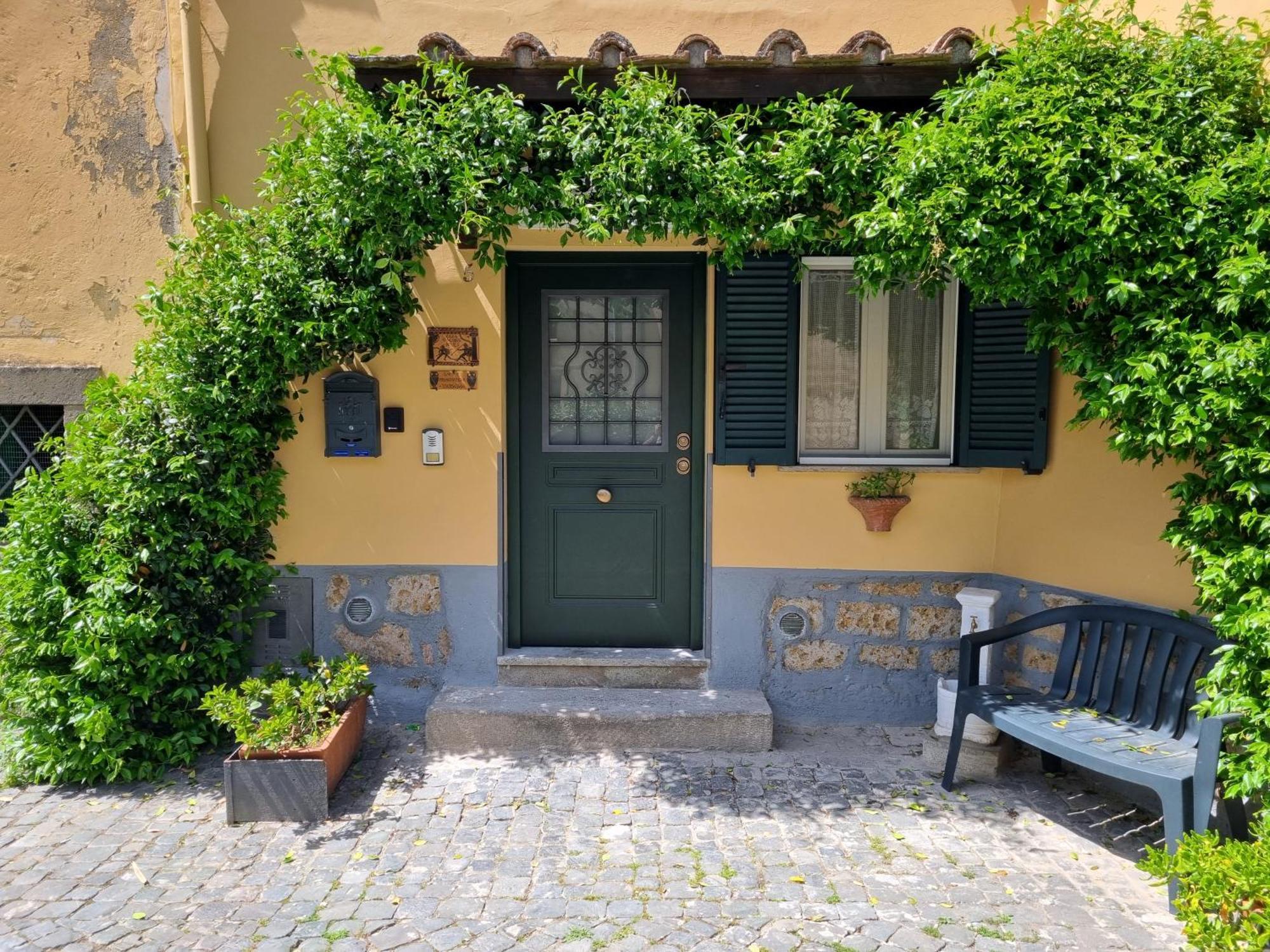 Casa Vacanze Nives Tuscania Kültér fotó